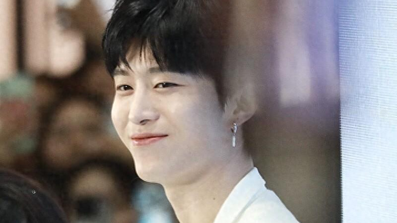 范丞丞|奔跑吧！范丞丞如何用1招，搅动娱乐圈三角金钱风暴