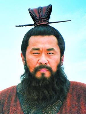 伸舌头、嘴亲肿、面条吻，这些“中老年”演员拍吻戏，个个辣眼睛