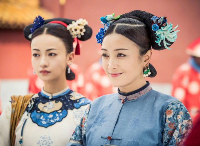 秦岚现身医院就诊,曝挂号费就上千,魏大勋忙着搞事业