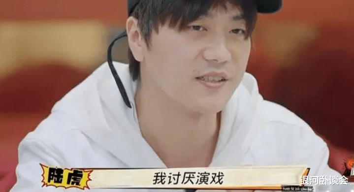 知名男星公布婚纱照!他终于要结婚了?