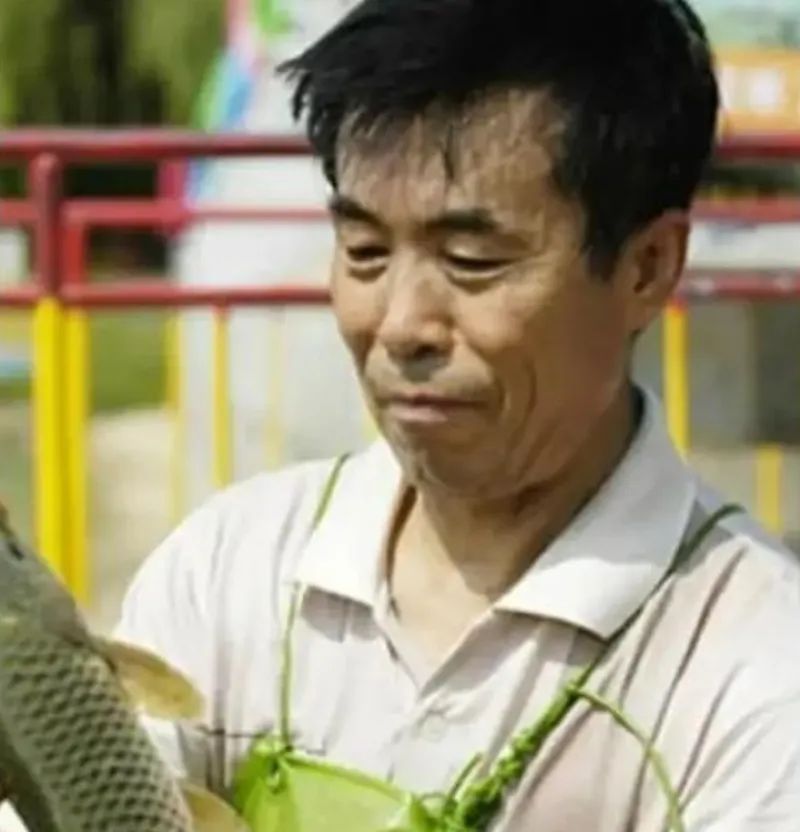 一场生日宴,戳穿了何庆魁的“真实处境”,出来混,终究是要还的