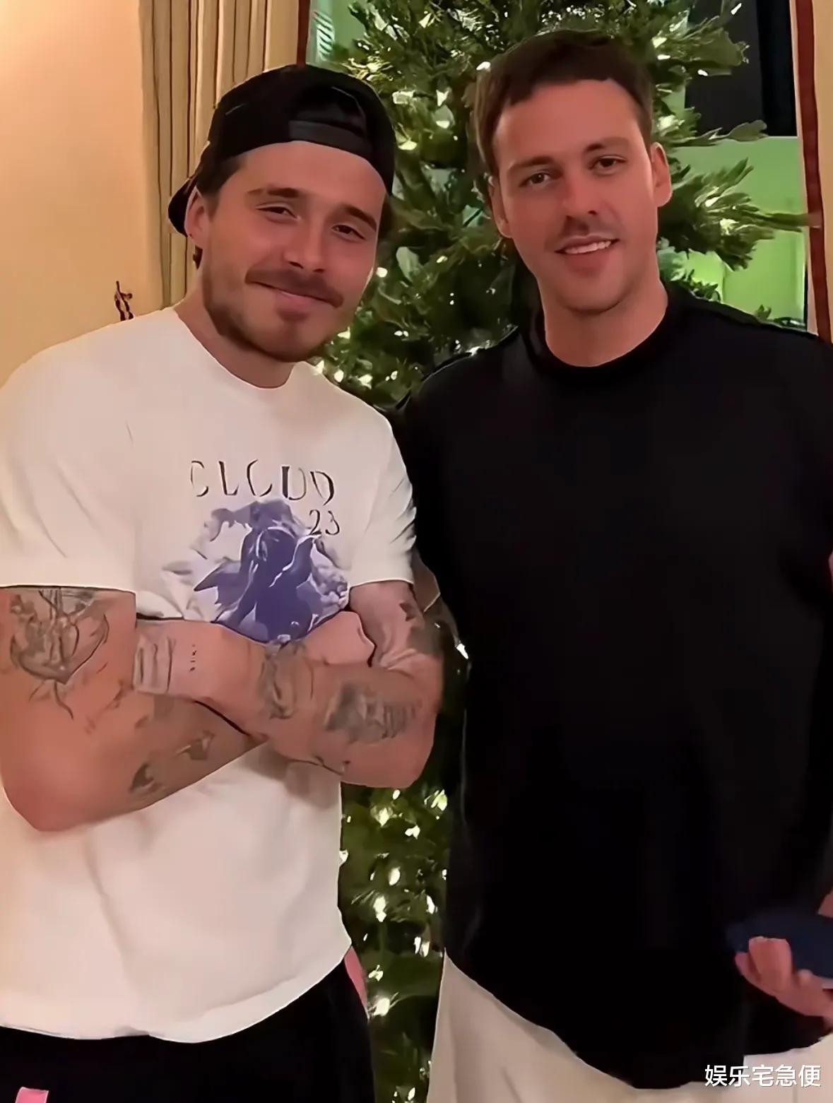 贝克汉姆长子晒感恩节晚餐,鱼子酱火鸡配辣酱,岳父母帮他搞事业