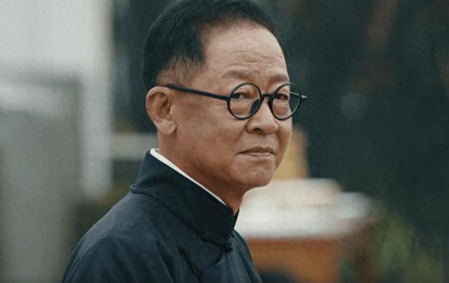 《暗夜与黎明》看到杨辉成为替死鬼,才明白,郑兰亭算计了所有人