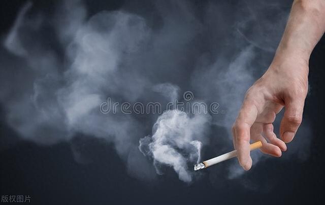 成功戒烟后，肺还能恢复正常吗？医生建议：戒烟别超过这个岁数