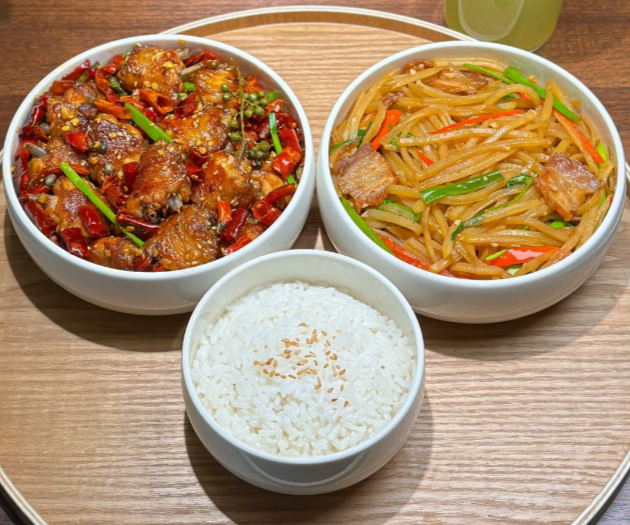 上海女子晒失业后伙食对比,宁愿上班也不做家庭主妇,网友:支持