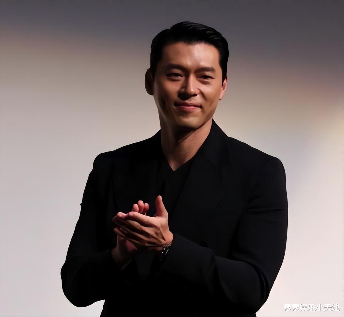 孙艺珍健身房晒美背,和玄彬同步幸福动态,一起为电影事业努力