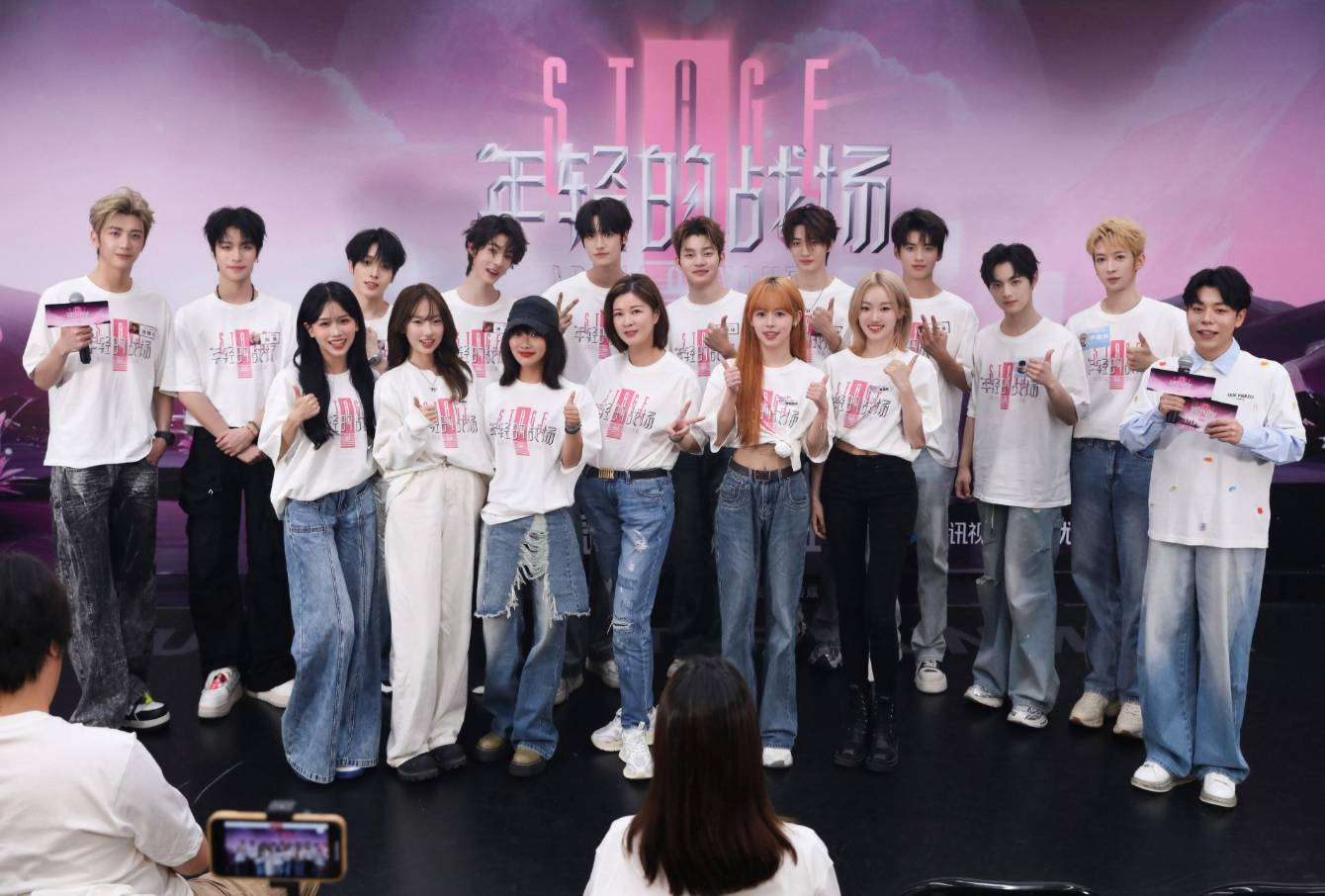 杜华去王一博化紧急进行！为推新人团体，出品综艺《年轻的战争》