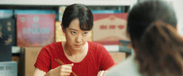 央视点名表扬,雷佳音赵丽颖们开了个好头!电影圈的“天”,变了