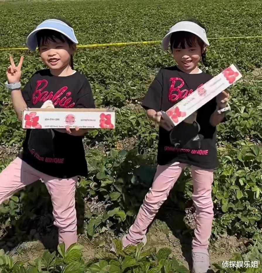 熊黛林晒双胞胎女儿近照,姐妹俩露齿笑一模一样,越长越像爸爸