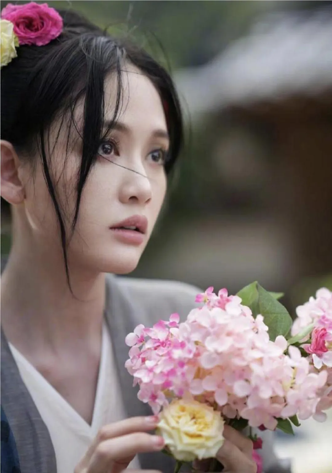 杨幂什么时候能允许自己优雅且不拧巴的老去？