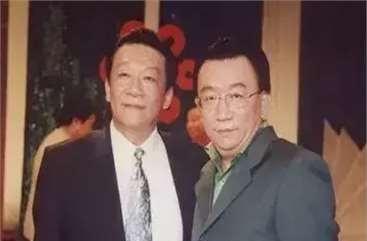 侯耀华直言：贾仑非大师兄，我与他不相识，侯家门槛高不易进