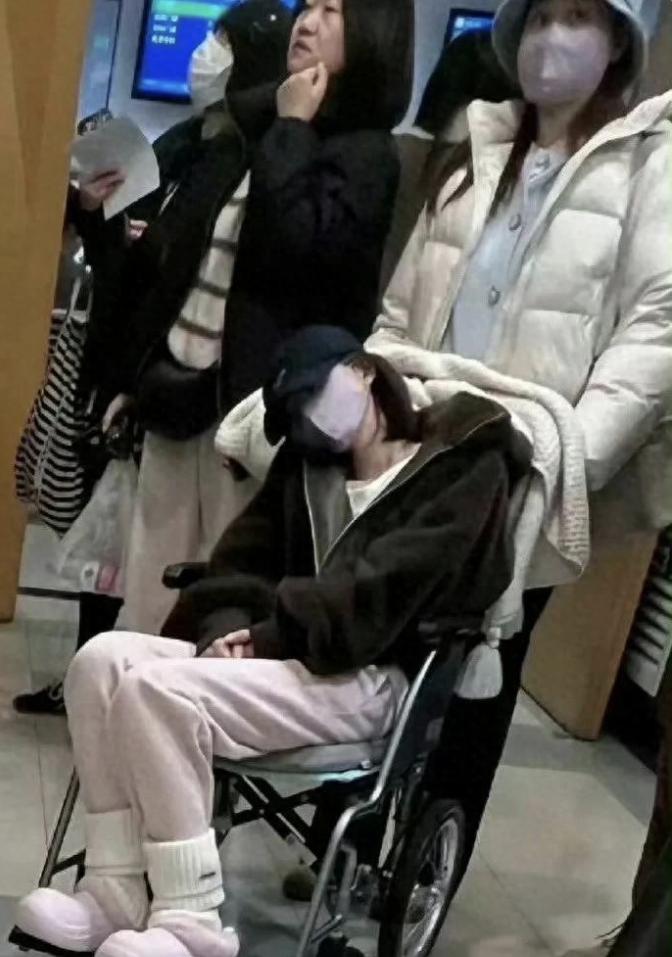 赵露思剧组聊天记录曝光,导演紧急改签名,内幕大揭秘