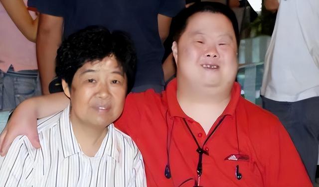 智商3岁“天才指挥家”舟舟,繁华逝去,谎言过后又是怎样的人生