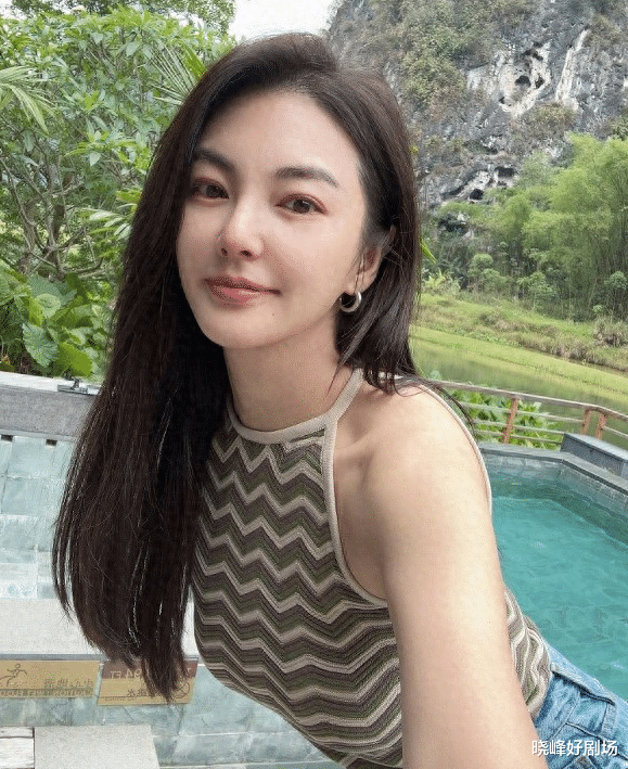 张雨绮和新男友带小孩外出，男方受6岁子女欢迎，还单独带娃上课