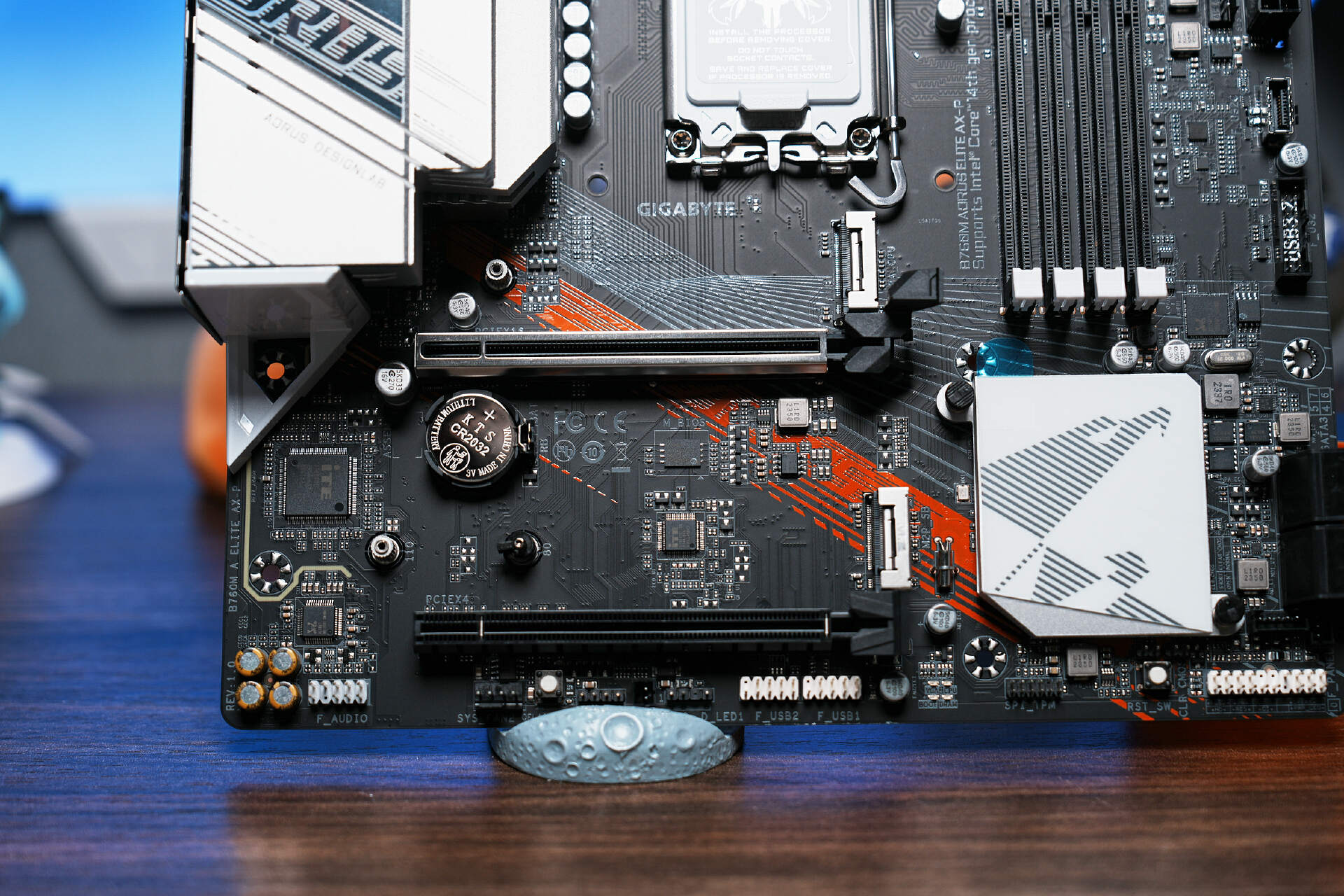 更有性价比,12700KF+技嘉雕妹B760M+4060ti雪鹰的黑猴表现