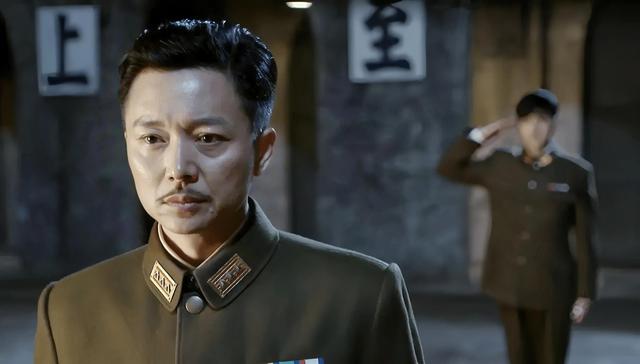 越老越帅的男星我只服这10位,不整容,不油腻,连褶子都魅力十足