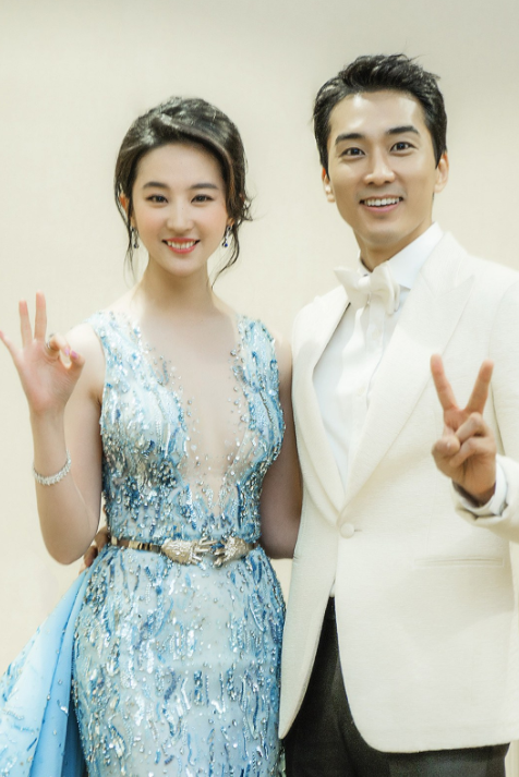 事实证明,36岁无人敢娶的刘亦菲,已然成为了人生大赢家