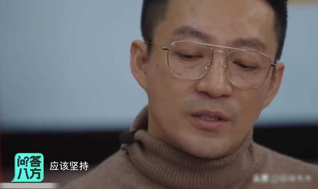 大S女儿状态惹心疼，驼背严重穿着土气显忧郁，父母离婚伤害太大