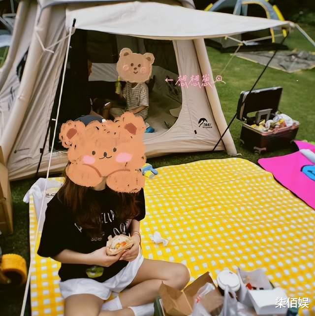 赵丽颖幸福分享亲子时光，带5岁儿子露营，想想自己背包乖巧又独立