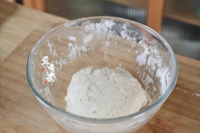 “中元吃一草，秋后不显老”，常吃此植物对健康极好，可别不知道