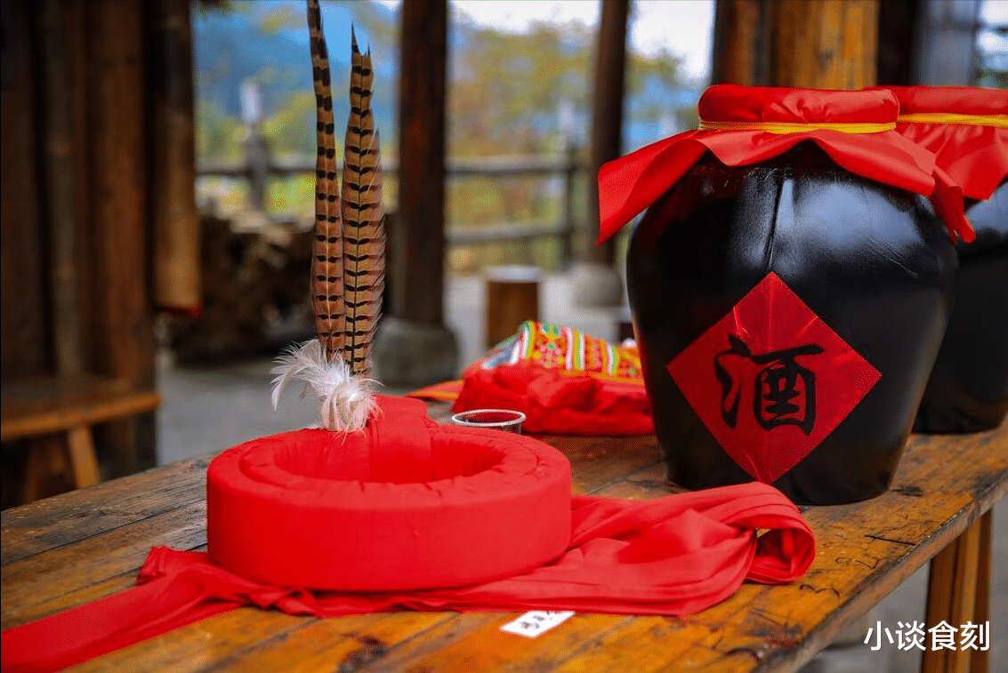 七月半,鬼瞎转,中元节牢记:忌3事,2不碰,吃1样,为家人祈福