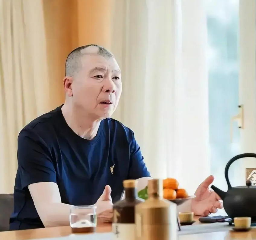 美国豪宅被烧？冯小刚：我有倒霉事一定第一时间通知你们