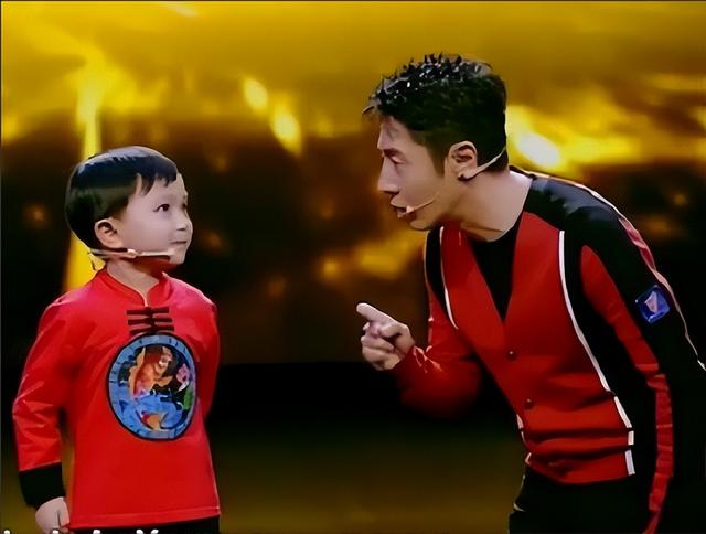 8年前,那个3岁识三干字、6岁夺央视冠军的神童王恒屹,如今怎样