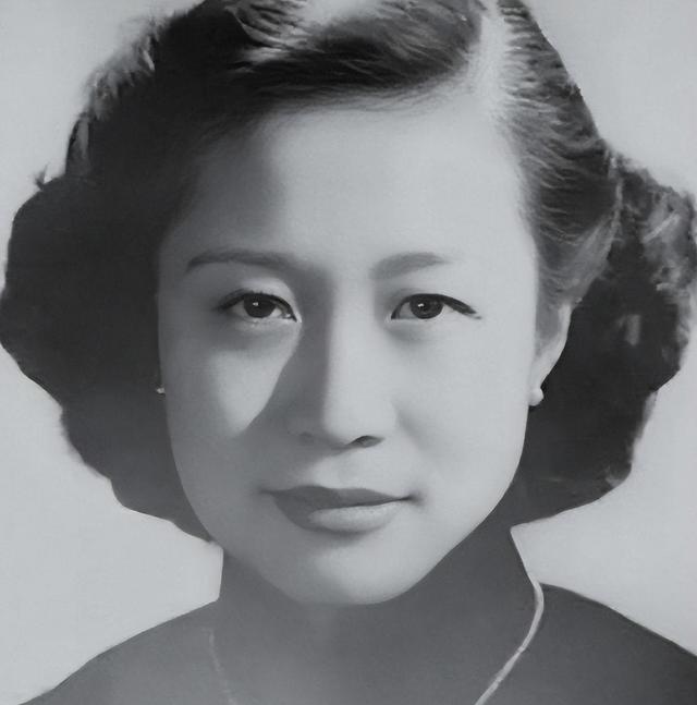 翁帆野心渐长，早已铺好退路？杨振宁心领神会为何不愿指出