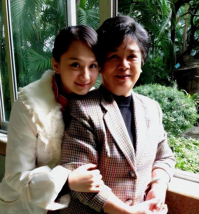 35岁的广州演员龚洁影，戏里是康天庥的前女友 现实中是邝祖乐妻子