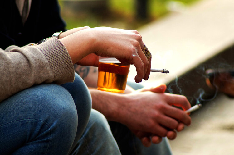 393万人的全国性研究：常喝酒能防痴呆，提高生活质量？可信吗