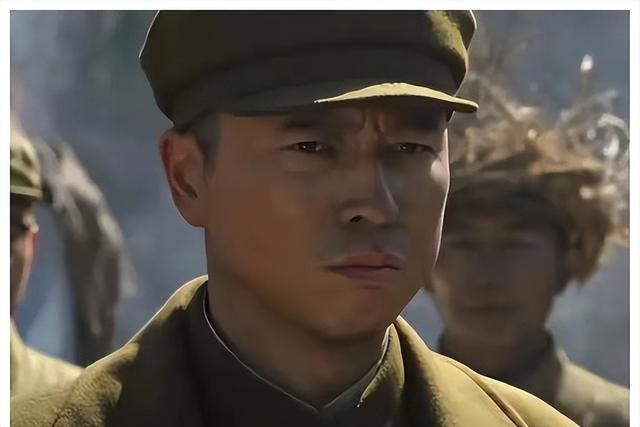 为什么王雷饰演的军长遭到非议,和演员马少骅比较一下,就明白了