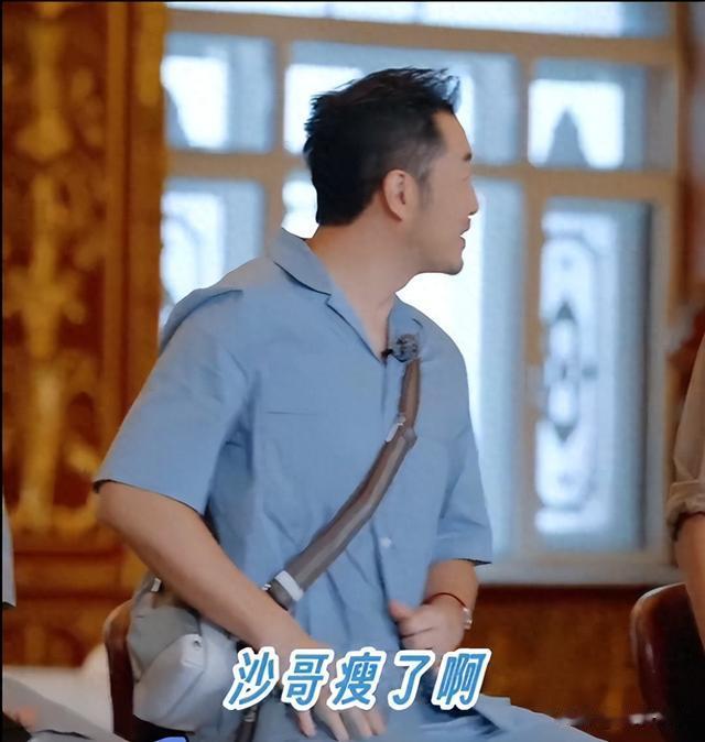 对比41岁雷佳音和46岁沙溢后，才发现饿瘦和运动瘦的差距一目了然