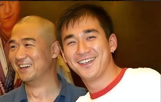 事实表明，定居泰国的张默再也没人能管的住了！就连张国立也没辙