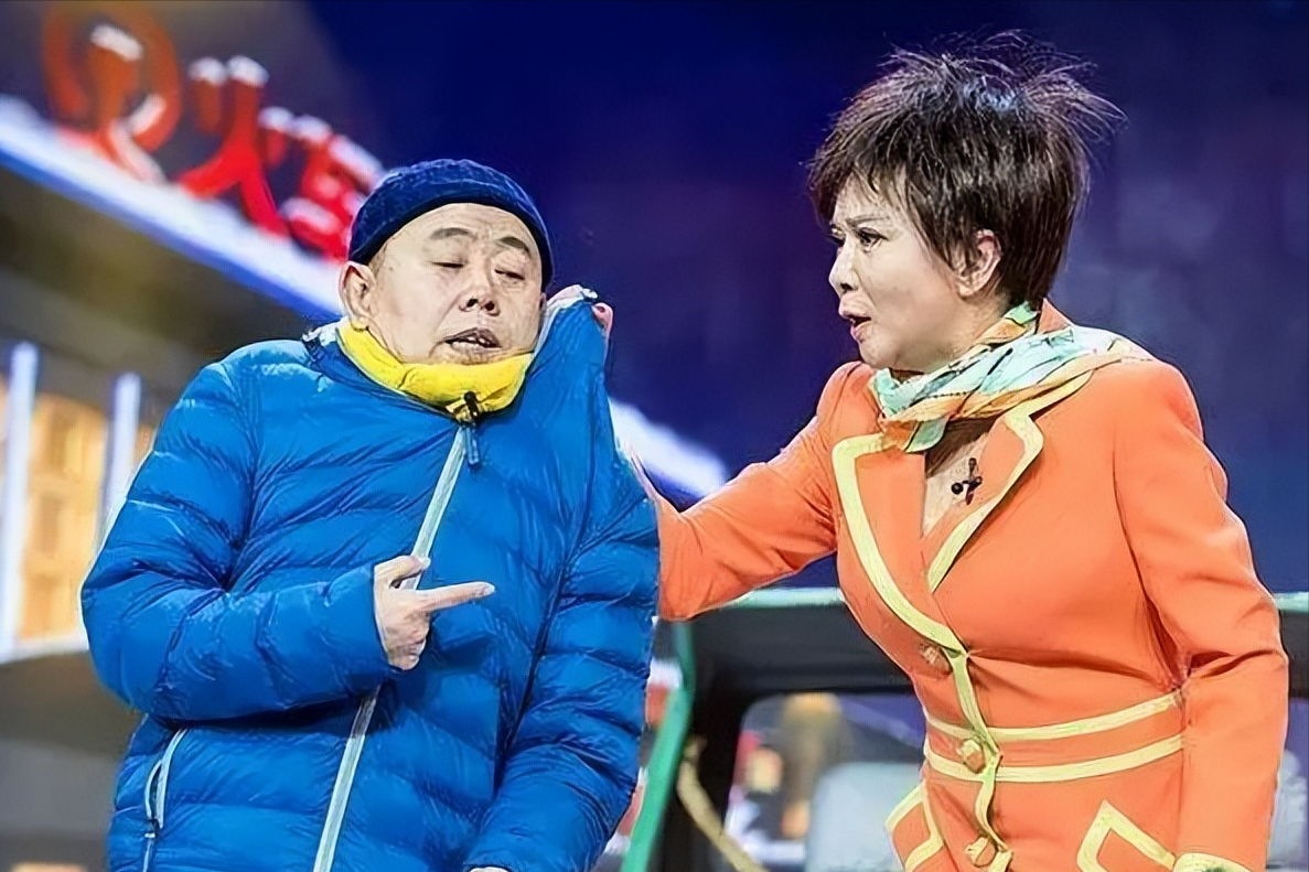 这是蔡明?63岁整容留下后遗症,希望再上春晚赚点小钱补贴家用