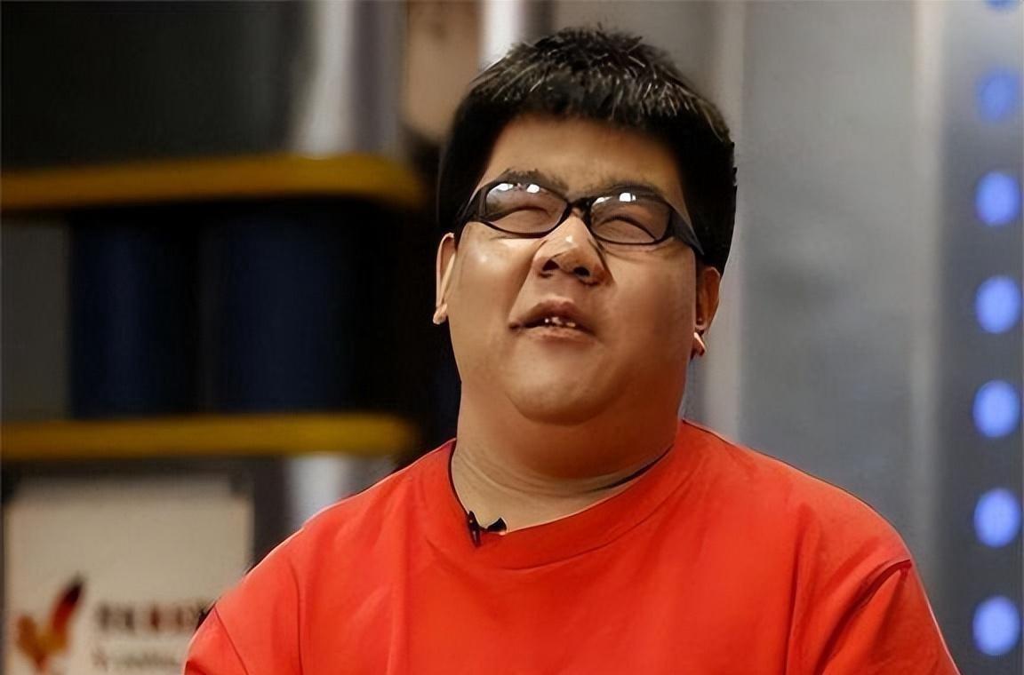 善恶终有报!狂妄自大的“盲人”歌手杨光,终究付出了惨痛代价