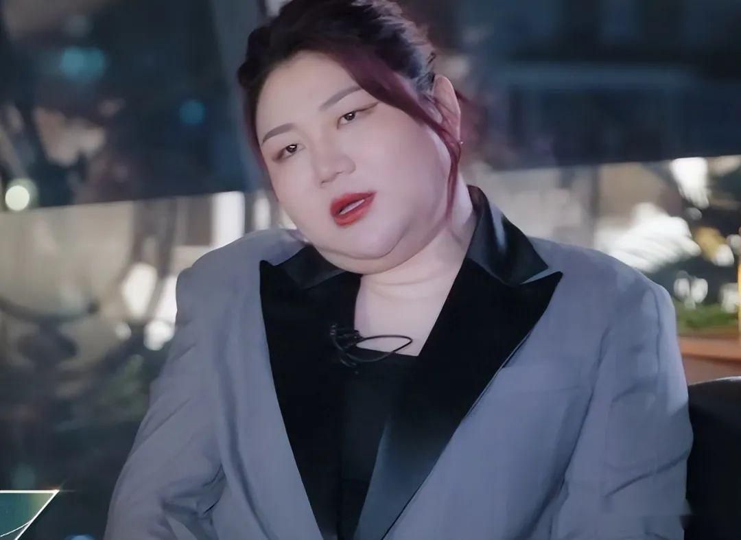 杨天真|41岁贾玲VS39岁杨天真：割胃瘦VS运动瘦，谁更胜一筹？