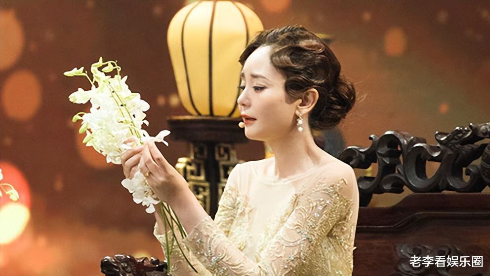 海陆:看起来是相貌平平的紫薇,其实身姿傲人,体膀腰圆