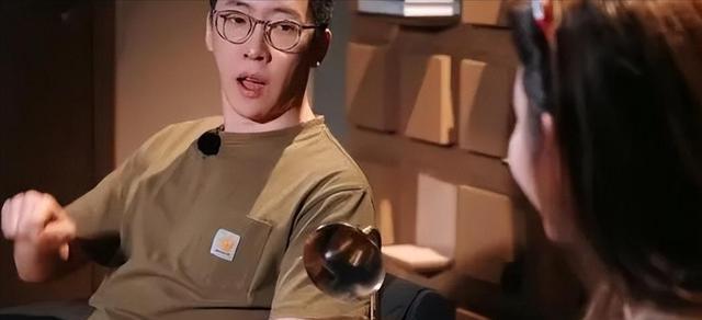 毁三观！千万网红留几手终于“爆雷”，丑陋面背后，是内娱的悲哀