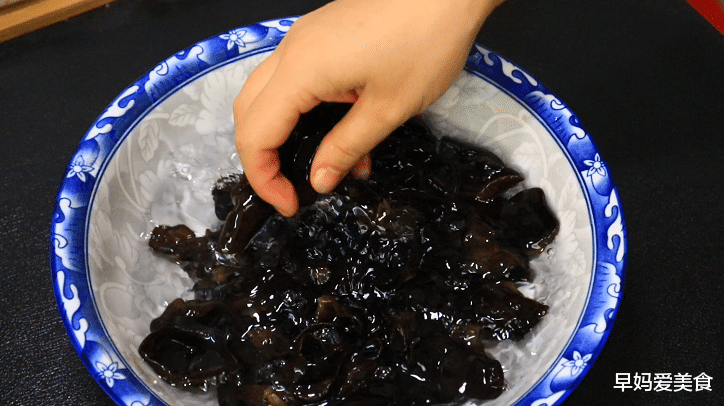 明日芒种,无论贫富,记得多吃5种“碱性菜”,补消耗,健康过夏