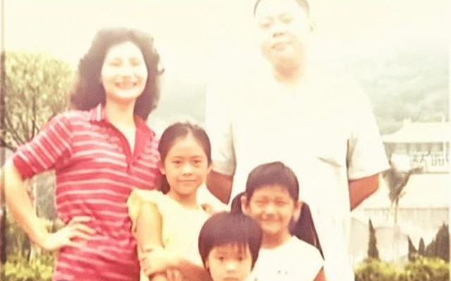 大S包机事件再升级,S妈社交平台一举动惹人心酸,矛头直指具俊晔