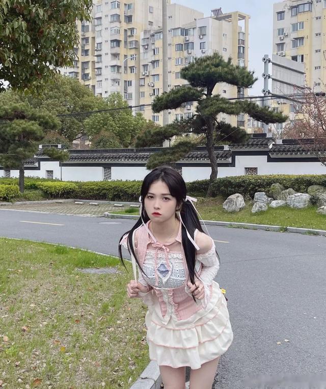 发型成双 可爱加倍!