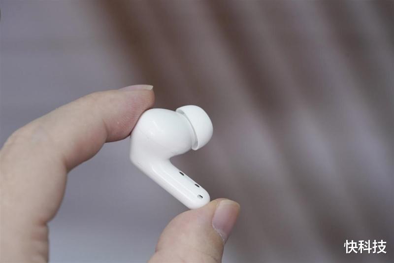 十周年力作！Redmi Buds 6首发体验评测：旗舰音质+长效续航 重塑无线耳机性价比标杆