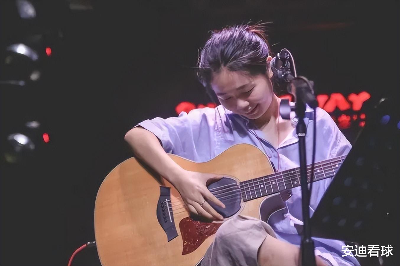 “霸王”和“别姬”都能写出来?“毒歌词”误人子弟!真要管管了