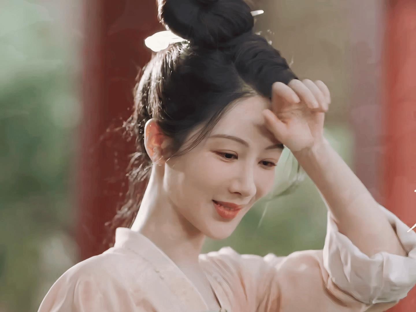 同样是扛剧花,剧播得好不好?看微博之夜杨紫和白鹿差距就知道了