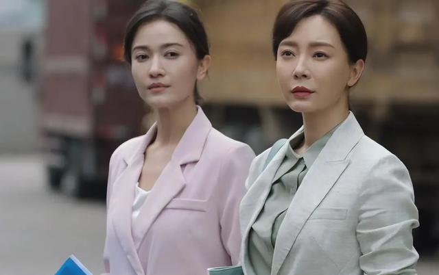 硅胶脸和天然脸区别?看《江河之上》陈数《江河日上》梅婷就知道