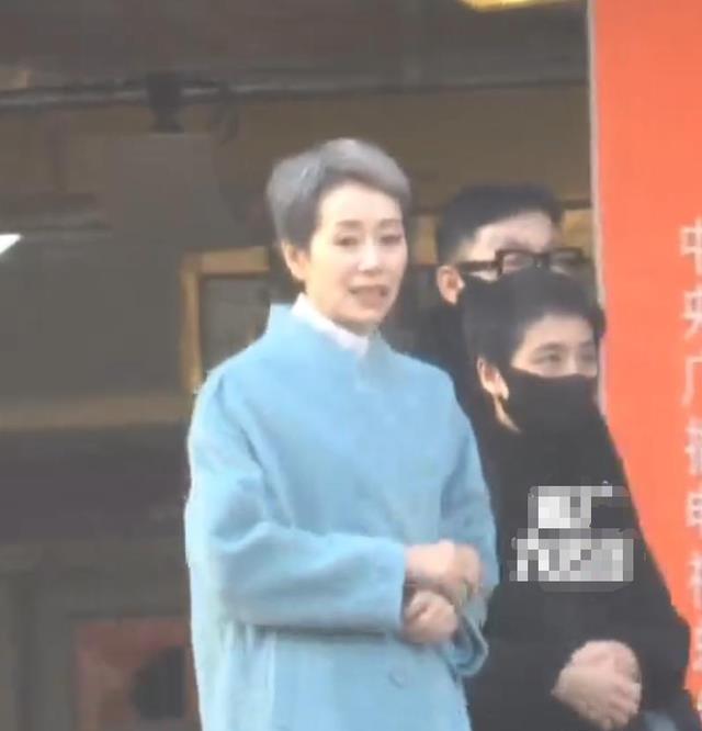 2025春晚三次彩排曝光，77位明星到场，超多节目为收视率保驾护航