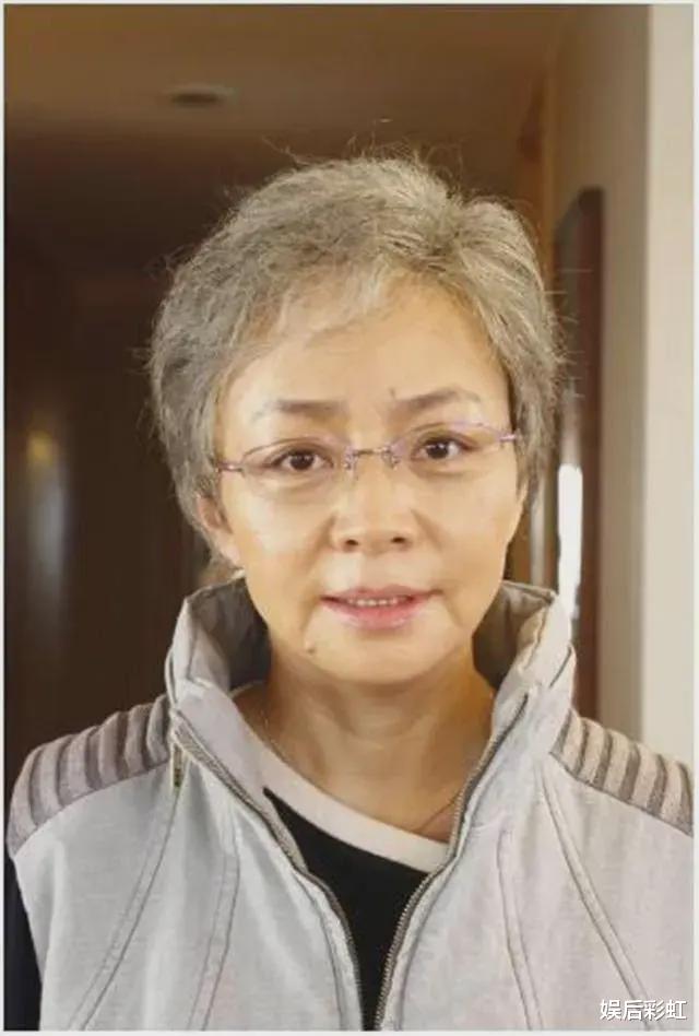 64岁宋丹丹传出消息!观众痛心万分