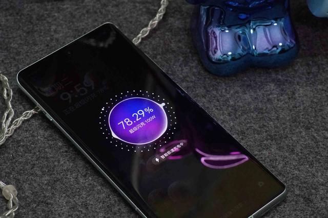 谁才是标杆机型?一加Ace3 Pro和Redmi K70至尊版横向对比