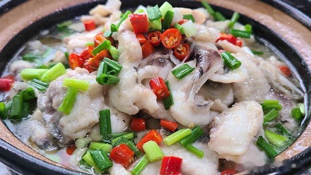 不管炖什么鱼,一条鱼用1克它,立马香味扑鼻,肉嫩汤鲜没腥味