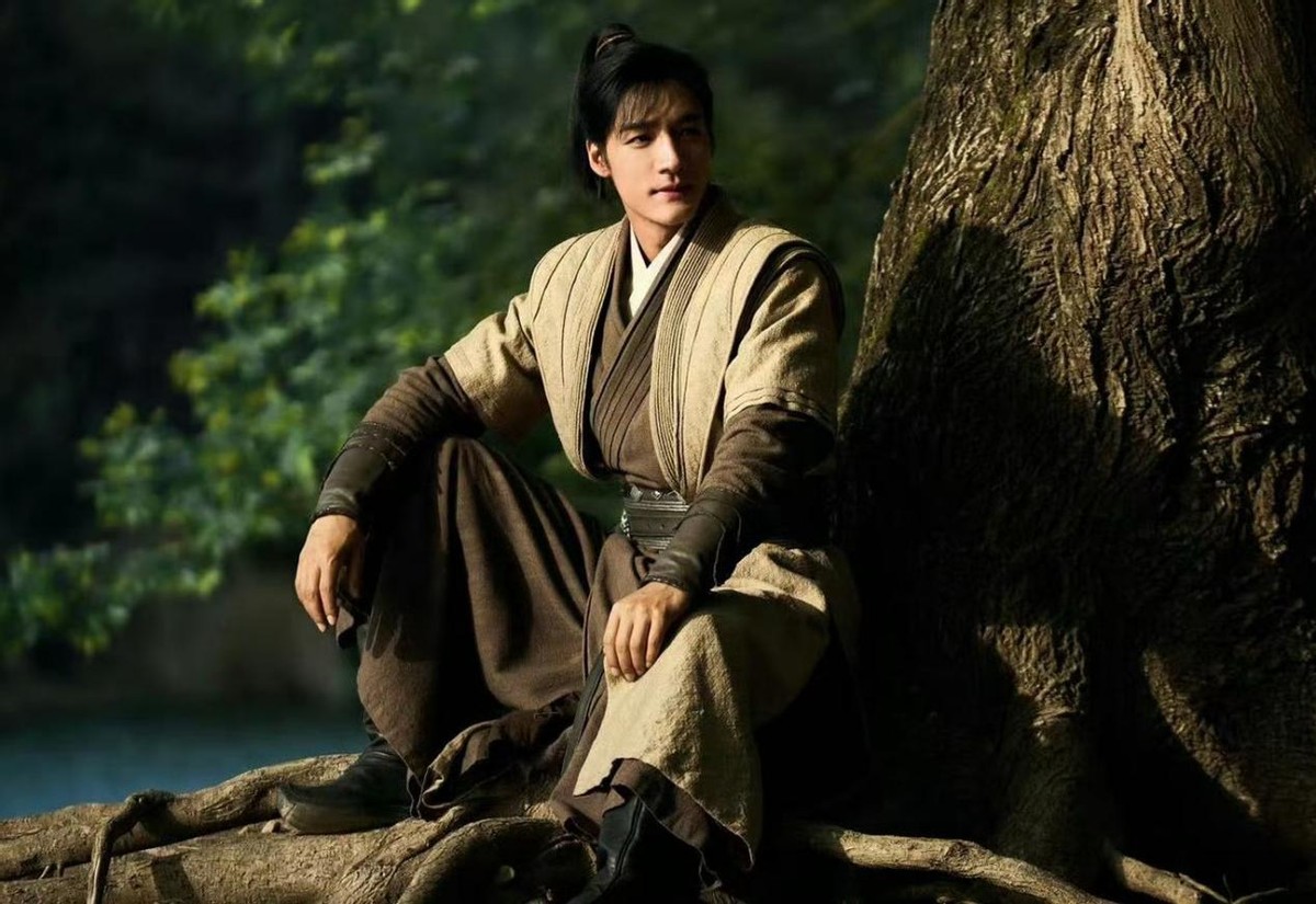 新《射雕》首播将至!“梅超风”美过杨丽萍,欧阳锋郭靖一个比一个帅